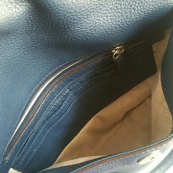 Michael Kors weston- EUC - Picture 7 of 8